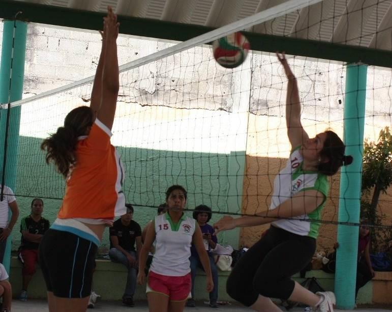 Hay final en el voleibol mixto de Oluta