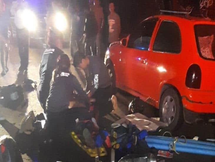 Motociclista choca contra auto en Soledad de Doblado termina el hospital 