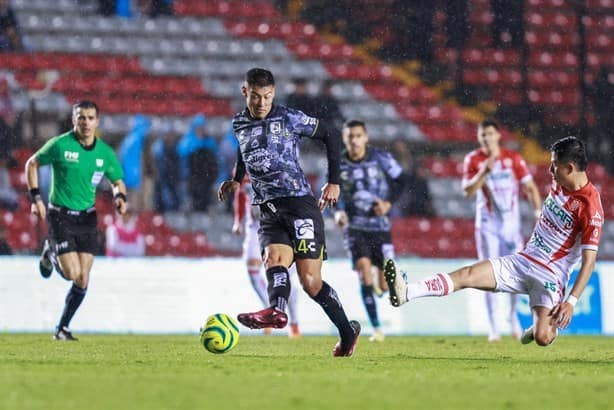 Querétaro deja ir vivo al Necaxa de  La Corregidora