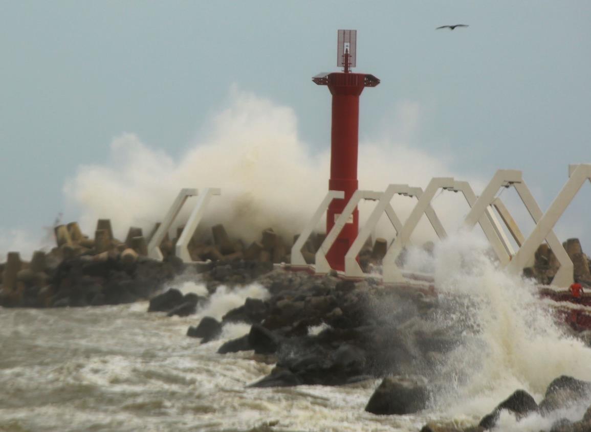 A esta hora llegará el Frente Frío 35 a Coatzacoalcos; ¡hay Alerta Gris!