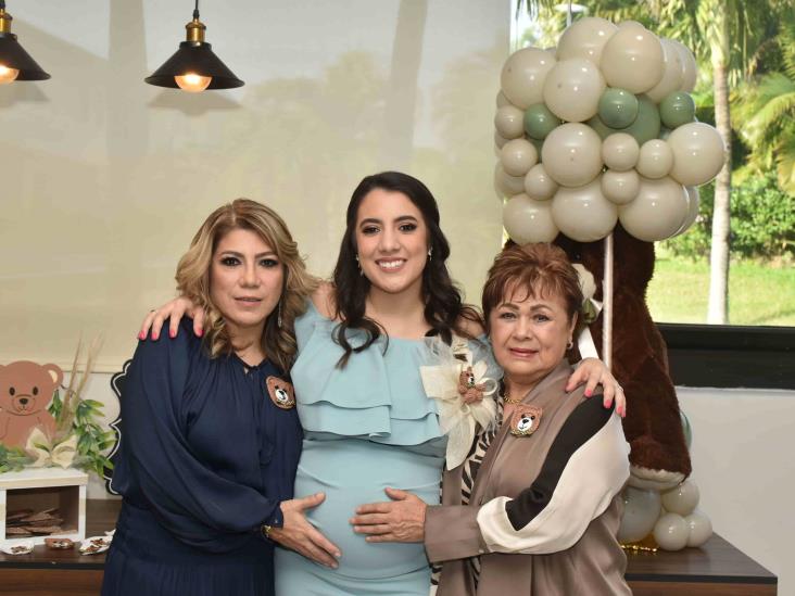 Mercedes Vallejo Maldonado protagoniza baby shower