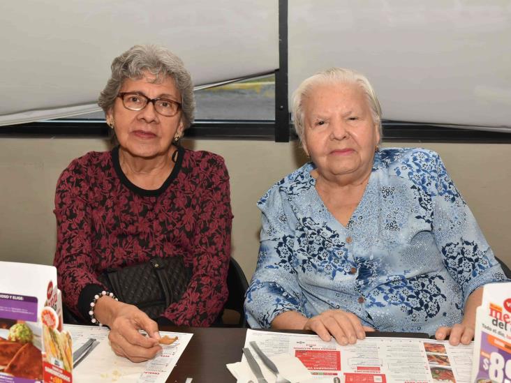 La Casa Enlace Club Virginia festeja el Día del Amor y La Amistad