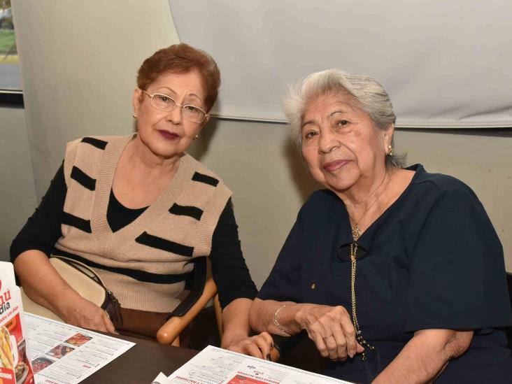 La Casa Enlace Club Virginia festeja el Día del Amor y La Amistad