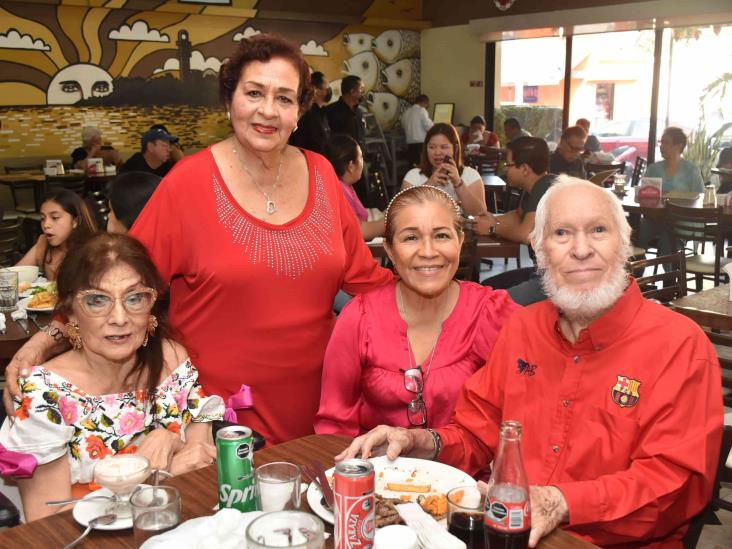 El Grupo de Las Terinas celebran el Día del Amor y la Amistad