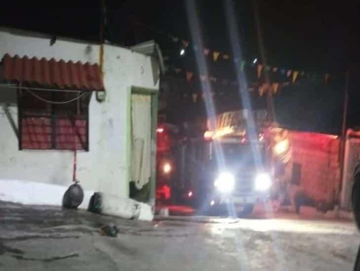 Se incendia vivienda durante un velorio en ciudad Cardel, en Veracruz