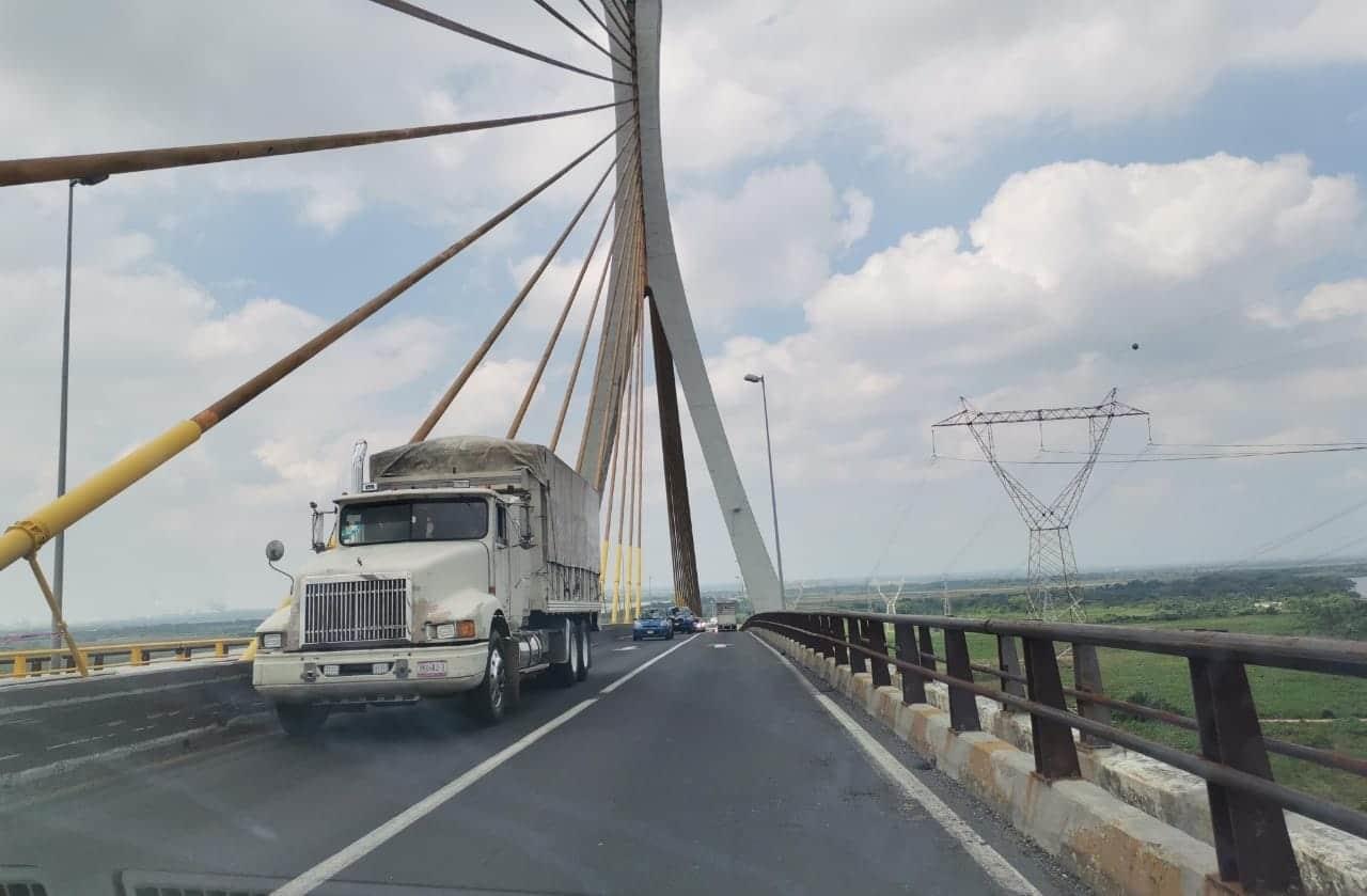 Piden extremar precauciones en la Nuevo Teapa-Cosoleacaque; alerta en el Puente Coatzacoalcos II