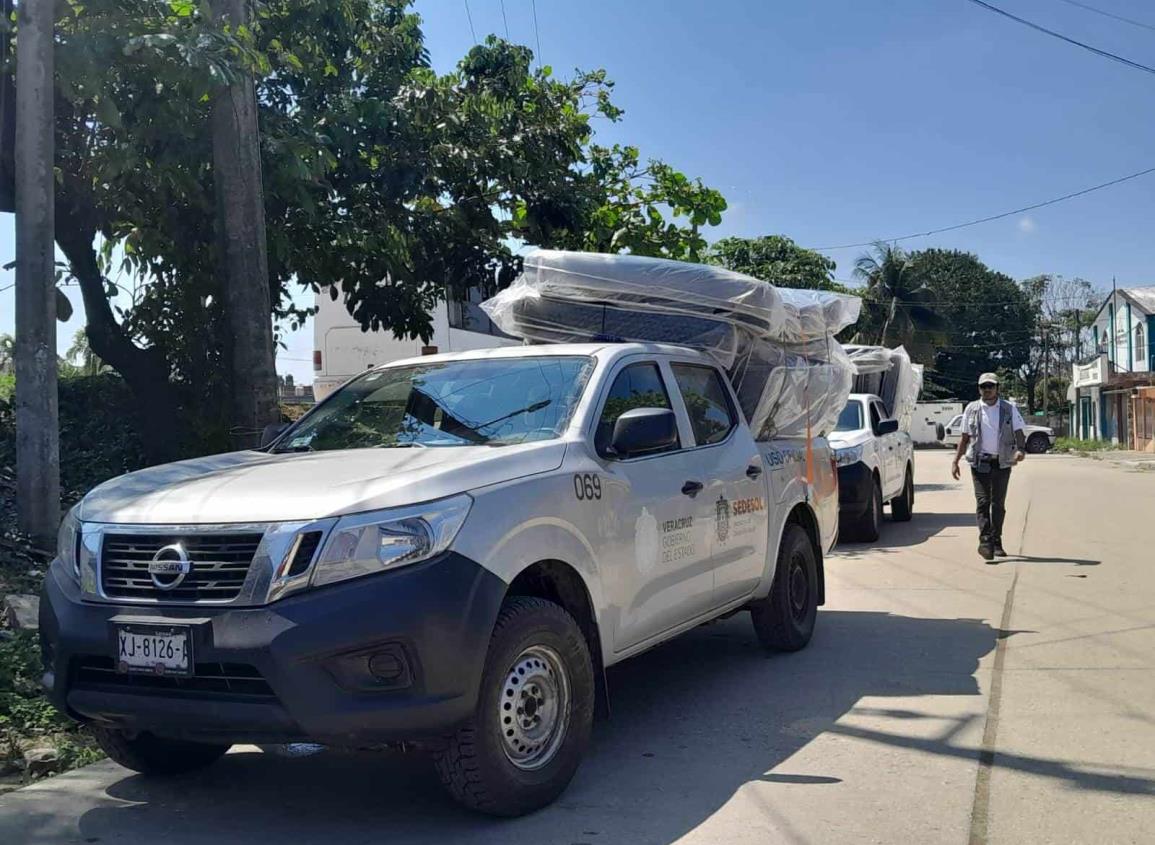 Quieren colchones para todos; molestia en Moloacán por dispareja entrega de apoyos