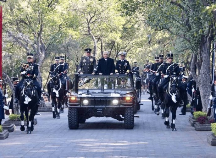 AMLO: bajo ataque de lobos rapaces