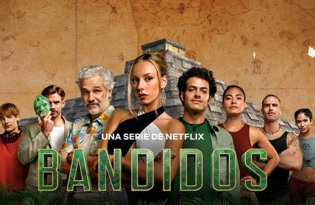 Elenco de la serie Bandidos pasean por el puerto de Veracruz