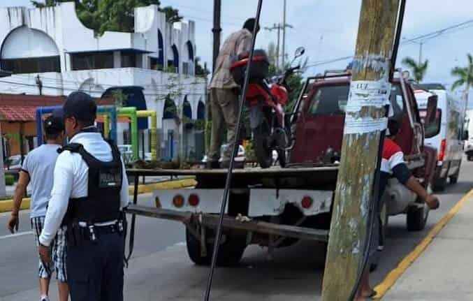 Motociclistas se mostraron inconformes calificando como abuso los cobros de encierros