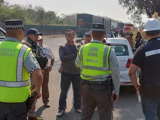 Vuelven a bloquear obra de acueducto de río Cotaxtla en Medellín