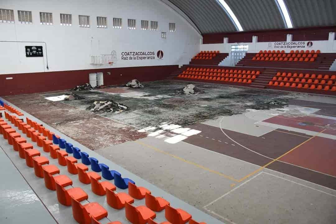 Rehabilitarán el Gimnasio 20 de Noviembre de Coatzacoalcos