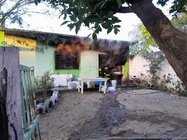 Abre válvulas de tanques de gas y provoca incendio en Veracruz: hay dos víctimas | VIDEO