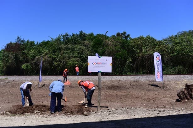 Corredor Interoceánico: coloca Proistmo primera piedra, tendrá seis vocaciones polo de Texistepec