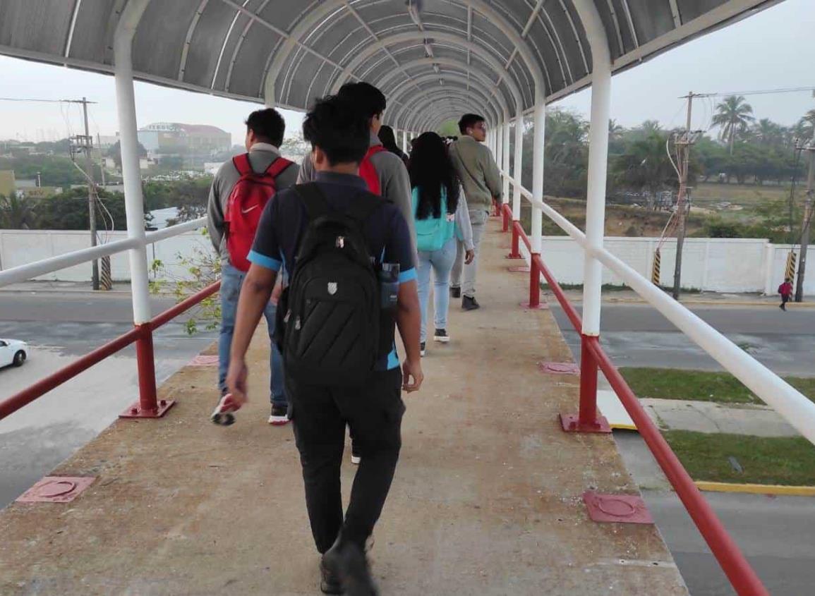 Rehabilita Ayuntamiento puente peatonal frente al Itesco