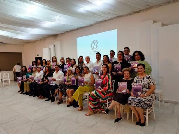 Presentan el libro “Empoderamiento de la Mujer en el Entorno Empresarial de Veracruz”