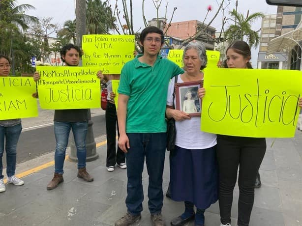 Familiares de Myriam Serrano piden que conductor se quede en la cárcel tras atropellarla | VIDEO