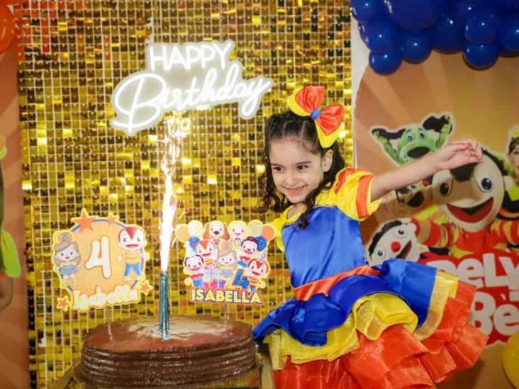 Isabella Kayser Melgar fue bautizada y cumplió 4 años de vida