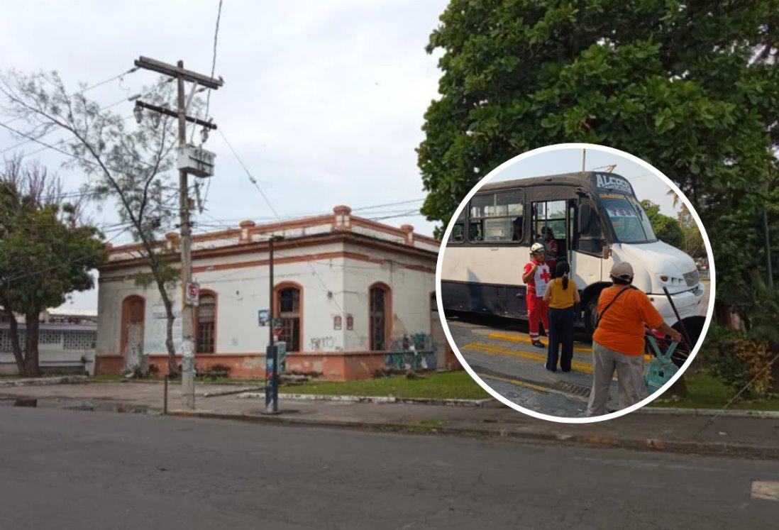 Mujer cae de camión urbano en Veracruz; se lesiona