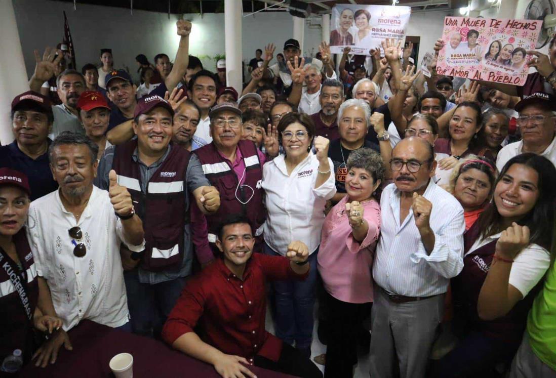 Rosa María Hernández Espejo se reúne con vecinos de zona norte de Veracruz