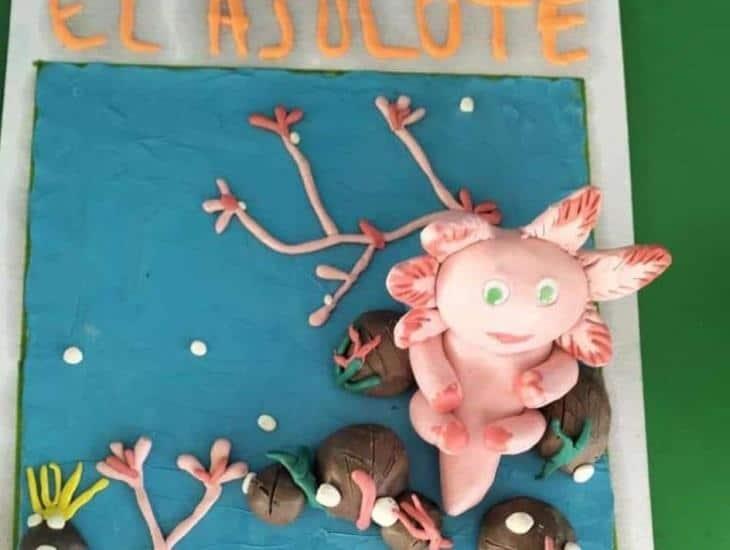 Primaria en Moloacán realiza exposición del ajolote, espécimen en alto riesgo de extinción