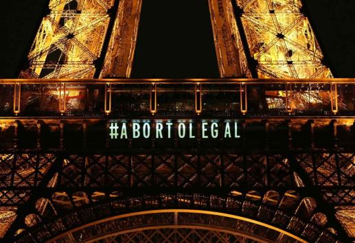 Derecho al aborto, ´blindado´ en la Constitución de Francia; lo que debes saber