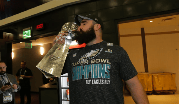 Oficial, Jason Kelce se retira de la NFL