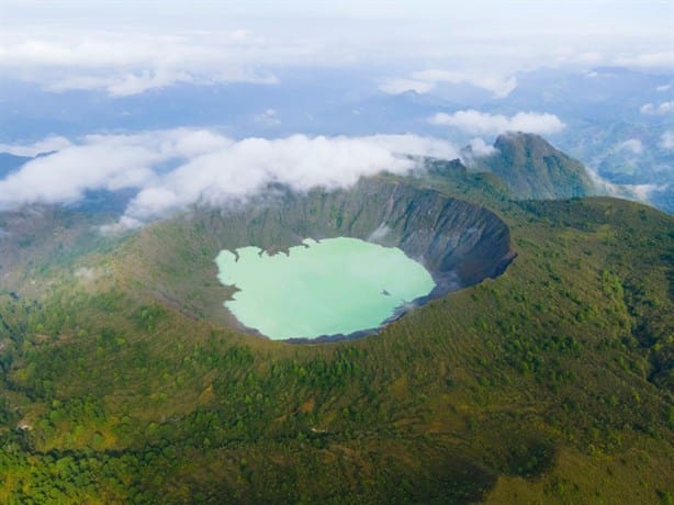 ¿Cuántos volcanes existen en México y Veracruz?