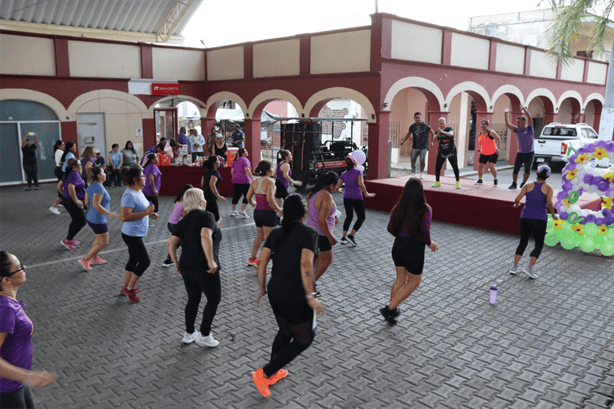 Organizan Zumbatón en Paso de Ovejas para conmemorar Día Internacional de la Mujer