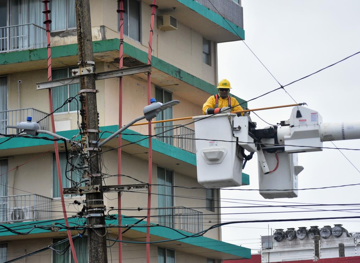 Domingo de apagones en Coatzacoalcos: estas colonias fueron afectadas