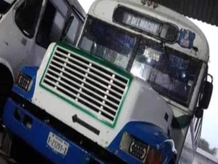 Roban camión del transporte público en Paso del Macho