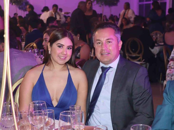 Eliana Alceda Álvarez y Víctor Hugo Chantrés Castillo contraen sagrado matrimonio