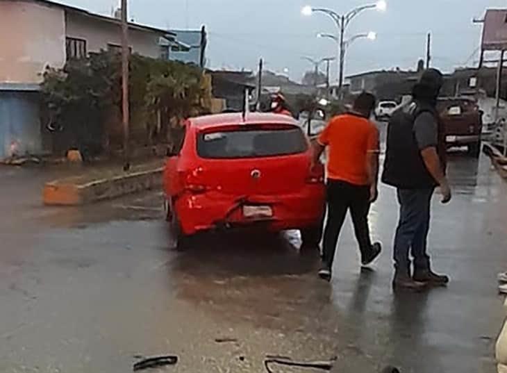 Se registra accidente vehicular en Misantla; responsable huye 