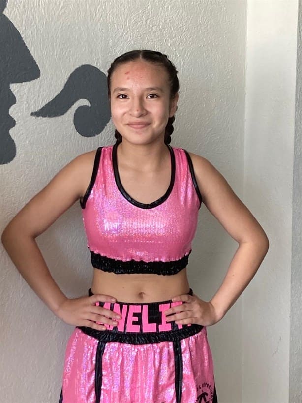 Briseida e Ingrid, niñas de 12 años que buscan ascender en el mundo del boxeo