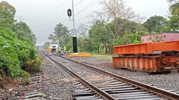 Tren Interoceánico: suspenden servicio por descarrilamiento en vías de Coatzacoalcos | VIDEO