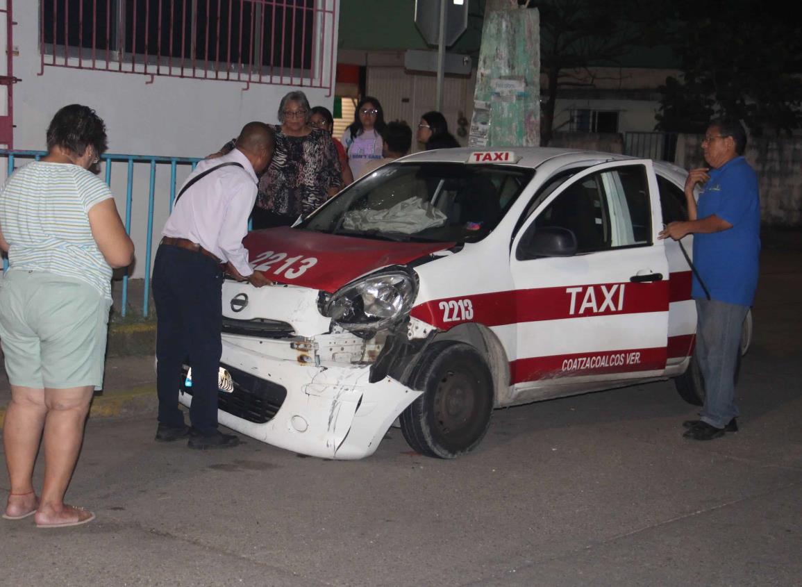 Colisión contra Ram deja dos lesionados cerca de Tránsito l VIDEO