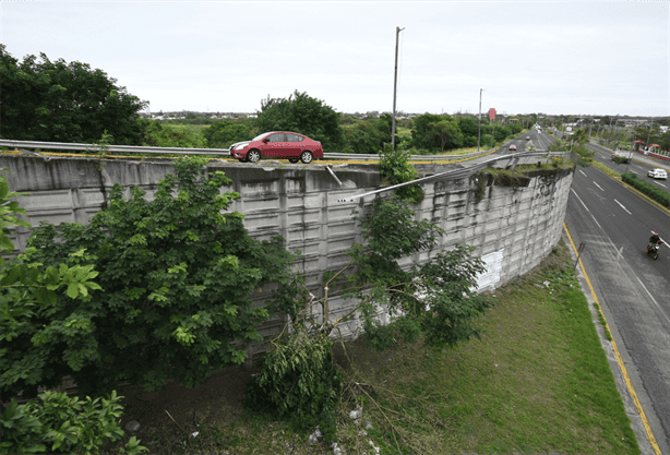 Este es el puente mortal de Veracruz desde donde han caído autos y motos