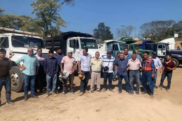 Materialistas denuncian abusos