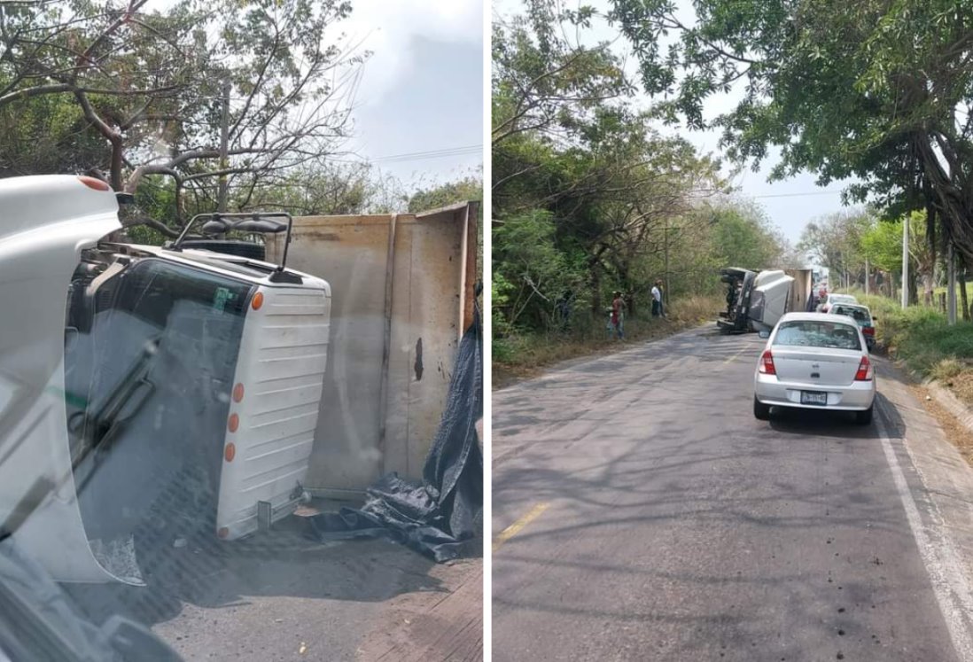 Vuelca camión de volteo en carretera Veracruz-Soledad de Doblado