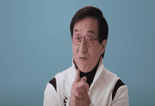 Foto de Jackie Chan causa revuelo en redes, esta es la razón