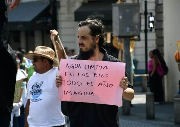 Tandeos, síntoma de emergencia de agua en Xalapa