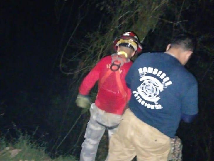 Joven campesino cae a barranco y fallece en Coscomatepec