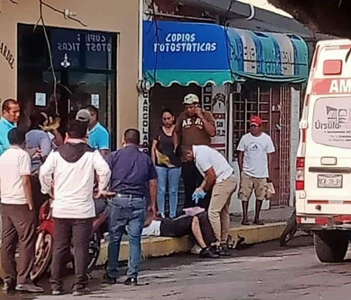 Chocan dos motos en Úrsulo Galván, Veracruz