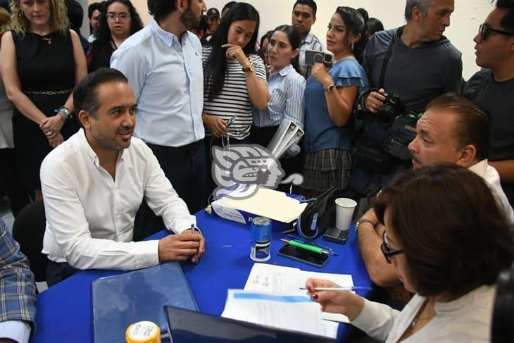 Hay incongruencia en Morena: afirma Fernando Yunes en su registro