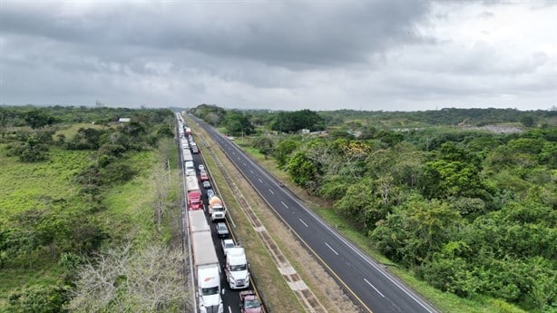 Caos vehicular este sábado en carreteras del sur por cierres parciales y puestos de revisión