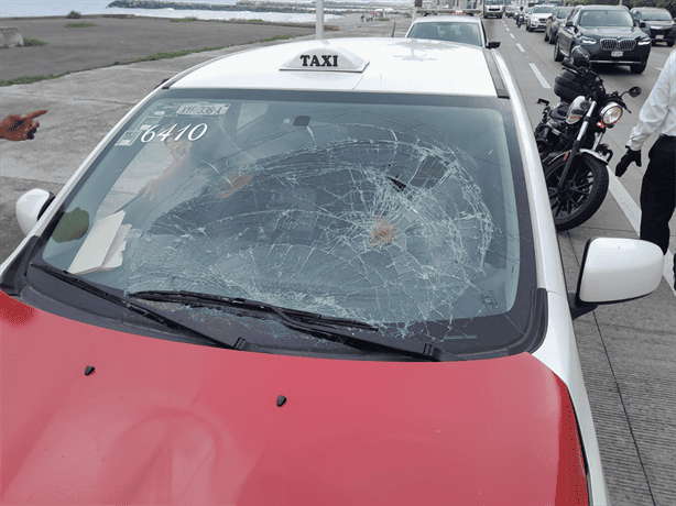 Mujer de 60 años sufre graves heridas tras ser atropellada por un taxi en Boca del Río