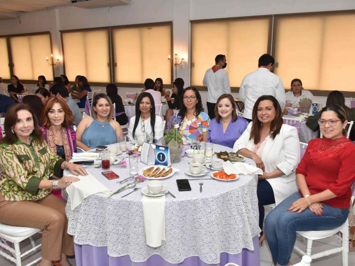 Realiza Canaco Servytur desayuno empresarial del mes de marzo