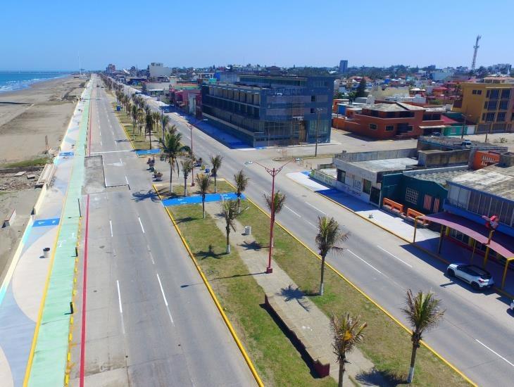 Queda prohibido estacionarse en estos lugares de Malecón de Coatzacoalcos