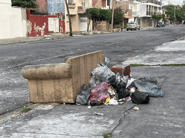 Vecinos de la colonia Zaragoza denuncian basurero clandestino