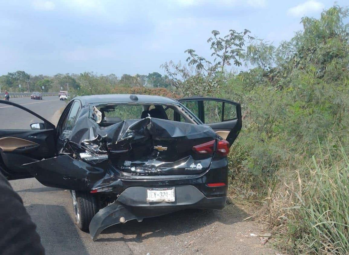 Ocho heridos tras choque en Sayula; familia porteña regresaba de disfrutar ‘puente’ 